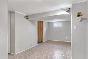 325 Church Ave, Warwick, RI 02889 - Photo 30