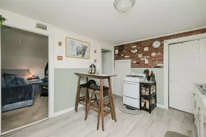 60 Centre Street, East Providence, RI 02916 - Photo 30