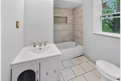 31 Bowdoin Street, Providence, RI 02909 - Photo 22