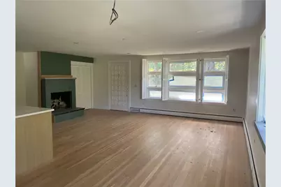 28 Hill Top Drive, Warwick, RI 02818 - Photo 12