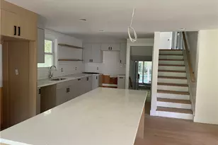 28 Hilltop Dr, Warwick, RI 02818 - Photo 14