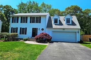 190 Arnolds Neck Dr, Warwick, RI 02886 - Photo 1