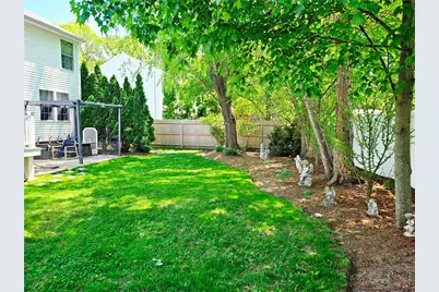 190 Arnolds Neck Drive, Warwick, RI 02886 - Photo 32