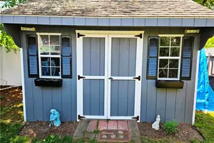 190 Arnolds Neck Dr, Warwick, RI 02886 - Photo 28