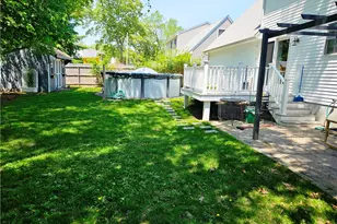 190 Arnolds Neck Dr, Warwick, RI 02886 - Photo 30
