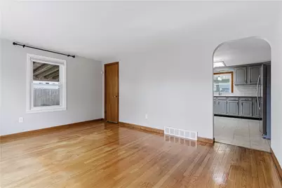 72 Julian Street, Pawtucket, RI 02861 - Photo 14
