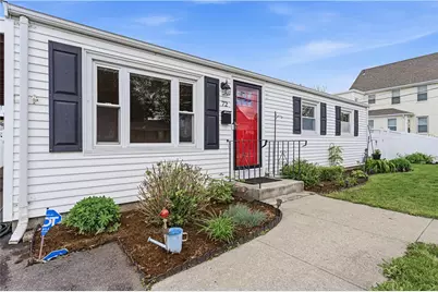 72 Julian Street, Pawtucket, RI 02861 - Photo 2