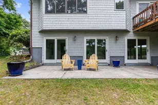 12 Silver St, Warwick, RI 02889 - Photo 32