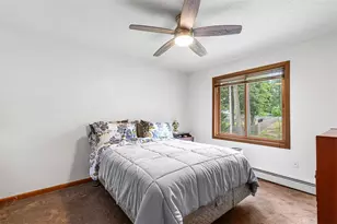 12 Silver St, Warwick, RI 02889 - Photo 16