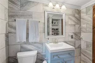 685 Round Top Rd, Burrillville, RI 02830 - Photo 26