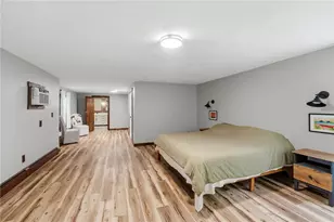 685 Round Top Rd, Burrillville, RI 02830 - Photo 16