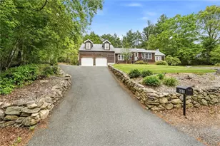 685 Round Top Rd, Burrillville, RI 02830 - Photo 38