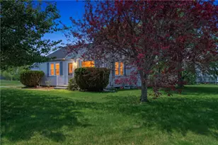 191 Long View Dr, Warwick, RI 02886 - Photo 1