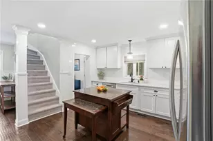 91 Sowams Rd, Barrington, RI 02806 - Photo 4