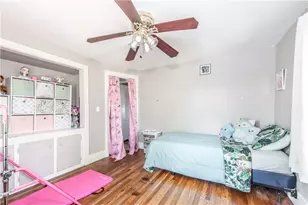 204 Harmony Ct, Warwick, RI 02889 - Photo 16