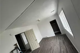 268 Alabama Ave, Providence, RI 02905 - Photo 18