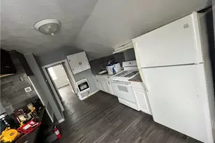 268 Alabama Ave, Providence, RI 02905 - Photo 16