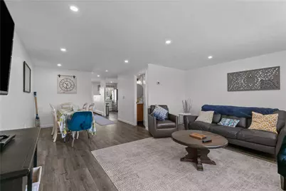 66 Girard Avenue #324, Newport, RI 02840 - Photo 6