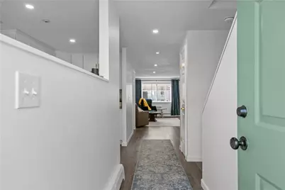 66 Girard Avenue #324, Newport, RI 02840 - Photo 2