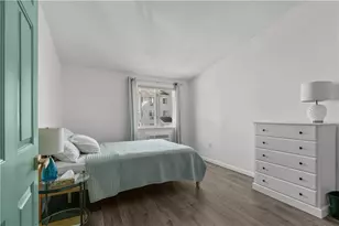 66 Girard Ave, Newport, RI 02840 - Photo 22