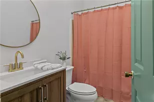 66 Girard Ave, Newport, RI 02840 - Photo 18
