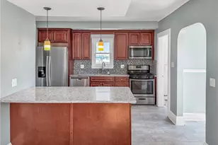 67 Ocean Ave, Cranston, RI 02905 - Photo 8