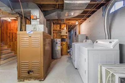 68 Maryland Avenue, Warwick, RI 02888 - Photo 24