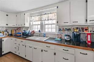 46 Kenyon School Rd, Richmond, RI 02836 - Photo 14
