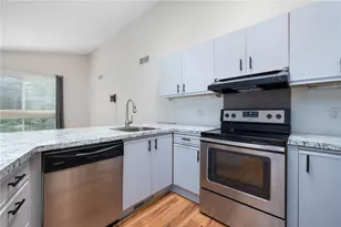 875 Halifax Dr, Warwick, RI 02886 - Photo 20