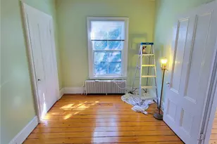 106 Touro St, Newport, RI 02840 - Photo 16