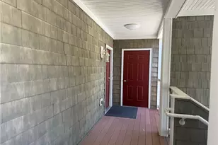70 Turner St, Warwick, RI 02886 - Photo 2