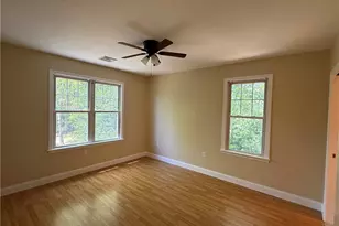 70 Turner St, Warwick, RI 02886 - Photo 12