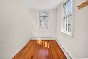 14 Elm St, Newport, RI 02840 - Photo 18