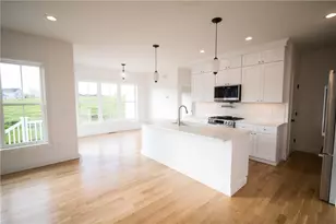 10 Revolution Wy, Middletown, RI 02842 - Photo 10