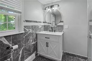 134 Rogers Ave, Barrington, RI 02806 - Photo 20