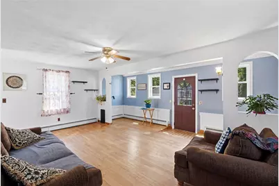 25 Oakdale Street, Warwick, RI 02888 - Photo 6