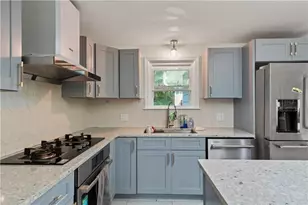 1785 Division Rd, East Greenwich, RI 02818 - Photo 6