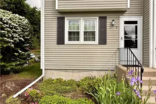 47 Morgan Ave, Johnston, RI 02919 - Photo 2