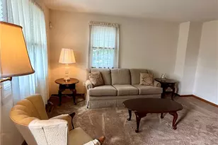47 Morgan Ave, Johnston, RI 02919 - Photo 4