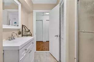 368 Hawkins St, Providence, RI 02904 - Photo 18