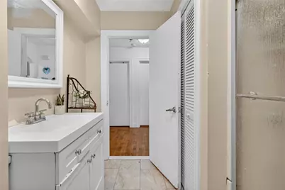 368 Hawkins Street, Providence, RI 02904 - Photo 18
