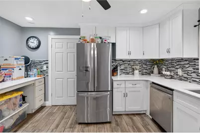 368 Hawkins Street, Providence, RI 02904 - Photo 12