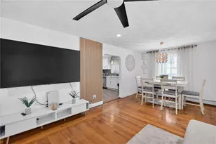 368 Hawkins St, Providence, RI 02904 - Photo 22