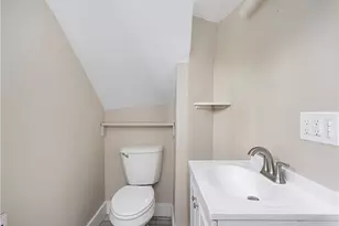 427 Spring St, Newport, RI 02840 - Photo 10