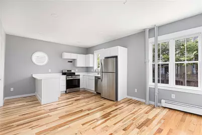 427 Spring Street #1, Newport, RI 02840 - Photo 4