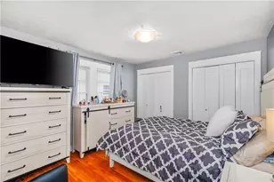 158 Gentian Ave, Providence, RI 02908 - Photo 14