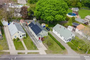 158 Gentian Ave, Providence, RI 02908 - Photo 36
