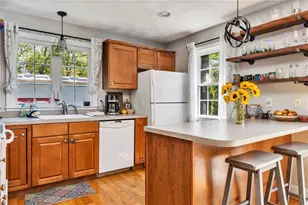393 Slocum Rd, Exeter, RI 02874 - Photo 4