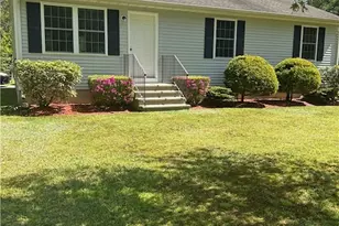 48 Tall Timbers Dr, Richmond, RI 02832 - Photo 2