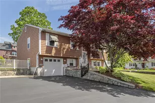 11 Bourassa Ave, Woonsocket, RI 02895 - Photo 2